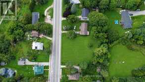 777009 10 HIGHWAY | Chatsworth Ontario | Slide Image Four