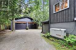 33 GREENWOOD DRIVE | Tiny Ontario | Slide Image Forty