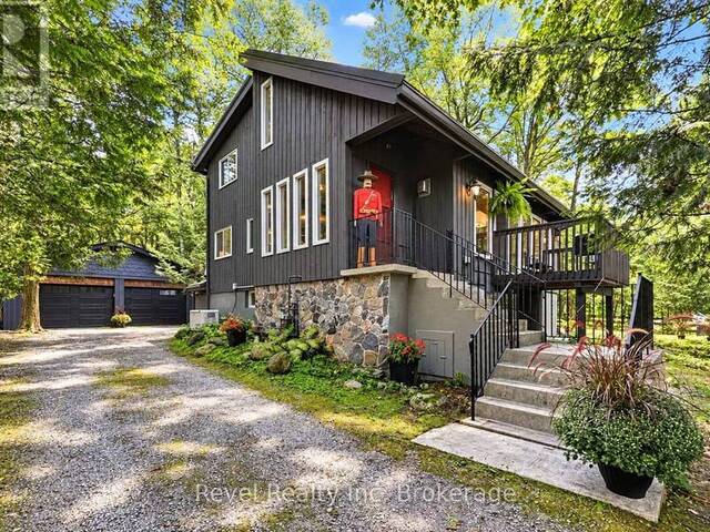 33 GREENWOOD DRIVE Tiny Ontario, L0L 2J0 - 3 Bedrooms Home For Sale