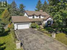 6 RENFREW PLACE | Guelph Ontario | Slide Image Two