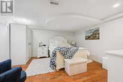 6 RENFREW PLACE | Guelph Ontario | Slide Image Thirty-two