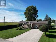 26 YORK CRESCENT | Bluewater Ontario | Slide Image Two