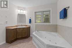 172 QUEENS BUSH DR DRIVE | Meaford Ontario | Slide Image Seventeen