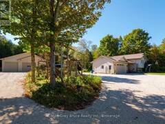 135 NORTH DIAGONAL Georgian Bluffs Ontario, N0H 2T0