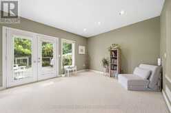 82 LYNCH CIRCLE | Guelph Ontario | Slide Image Fourteen