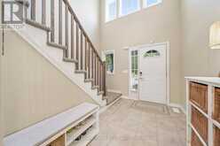 82 LYNCH CIRCLE | Guelph Ontario | Slide Image Five