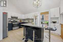 148 CLAIRFIELDS DRIVE W | Guelph Ontario | Slide Image Eleven