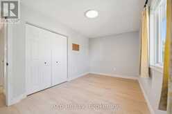 148 CLAIRFIELDS DRIVE W | Guelph Ontario | Slide Image Twenty-three