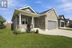 91 ORR STREET | Stratford Ontario | Slide Image Four