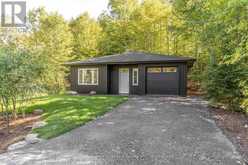 33 SHAW CRESCENT | Huntsville Ontario | Slide Image One