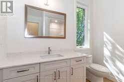 33 SHAW CRESCENT | Huntsville Ontario | Slide Image Thirteen