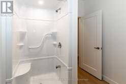 33 SHAW CRESCENT | Huntsville Ontario | Slide Image Fifteen