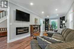 207 WATERLOO AVENUE | Guelph Ontario | Slide Image Nine