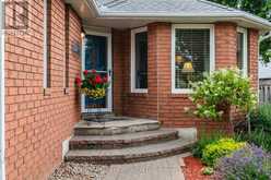 15 NEELANDS STREET | Barrie Ontario | Slide Image Two