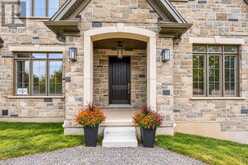 5 PRATO VERDE LANE | Hamilton Ontario | Slide Image Three