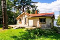 1521 OLD HWY 117 | Baysville Ontario | Slide Image Thirty-six