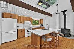 1145 NORTH MORRISON LAKE ROAD | Gravenhurst Ontario | Slide Image Twelve