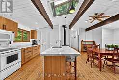 1145 NORTH MORRISON LAKE ROAD | Gravenhurst Ontario | Slide Image Thirteen