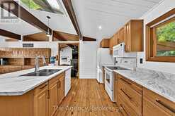 1145 NORTH MORRISON LAKE ROAD | Gravenhurst Ontario | Slide Image Fifteen
