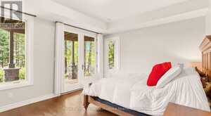 1563 SOUTH PORTAGE ROAD | Huntsville Ontario | Slide Image Thirty-nine