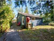 11 LYNCH DRIVE | Lion's Head Ontario | Slide Image Seven