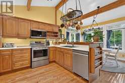 4475 KAWAGAMA LAKE ROAD | Lake of Bays Ontario | Slide Image Twenty