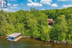 4475 KAWAGAMA LAKE ROAD | Lake of Bays Ontario | Slide Image Thirty-four