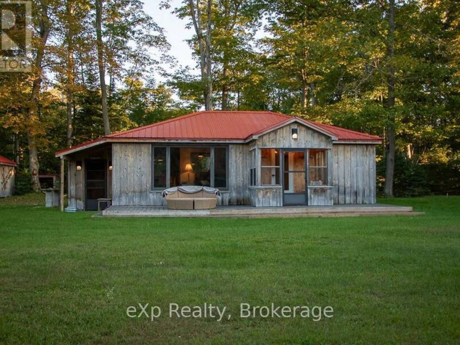 426 HURON ROAD, Georgian Bluffs, Ontario N0H 2T0