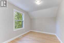 18 MIEHM PLACE | Kitchener Ontario | Slide Image Thirty