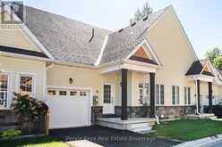 12 LEEDS COURT | Bracebridge Ontario | Slide Image Five