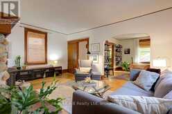 54 MCNAB STREET S | Stratford Ontario | Slide Image Nine