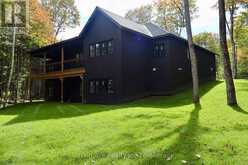 20 COLLINS COURT | Huntsville Ontario | Slide Image Nine