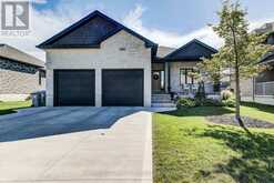 24 GILMER CRESCENT | Listowel Ontario | Slide Image One