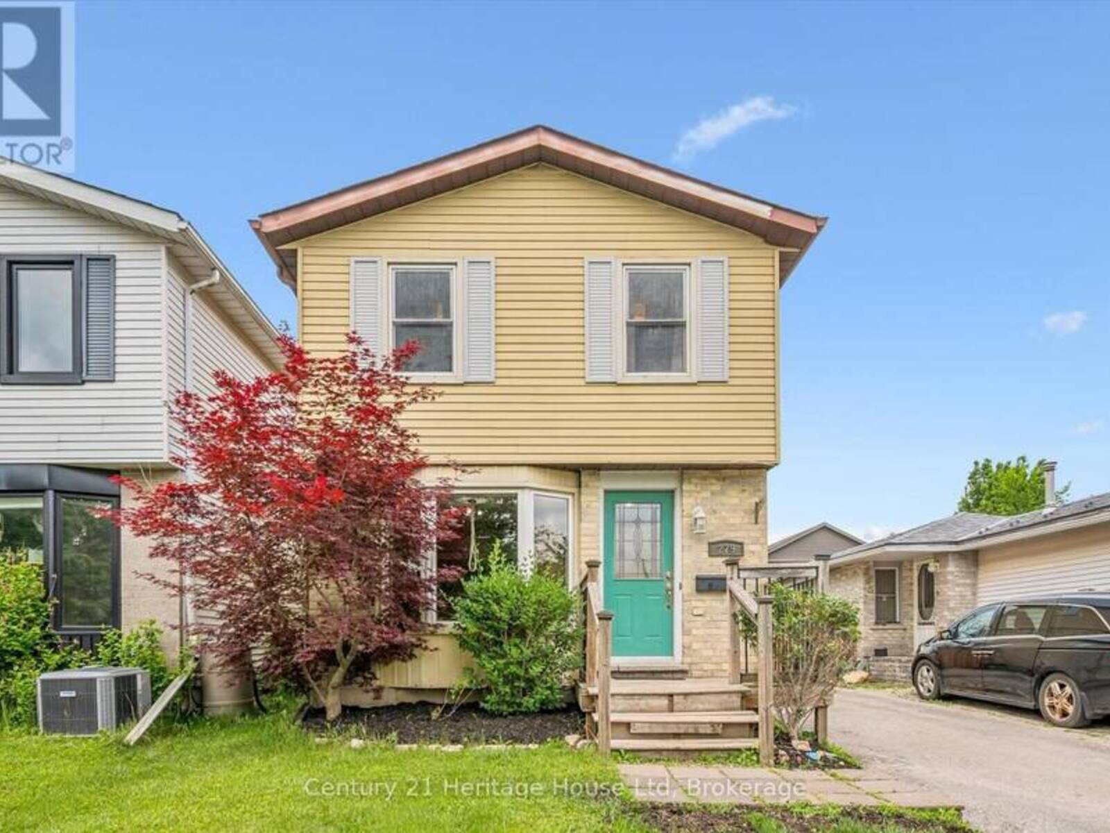 279 STRATHALLAN STREET, Fergus, Ontario N1M 3L6