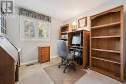 120 LANDREX BOULEVARD | Guelph-Eramosa Ontario | Slide Image Nineteen