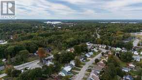 9 ELIZABETH COURT | Parry Sound Ontario | Slide Image Ten