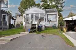 9 ELIZABETH COURT | Parry Sound Ontario | Slide Image One