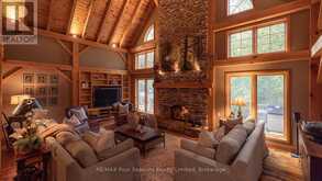 129 DAVOS DRIVE | The Blue Mountains Ontario | Slide Image Nineteen