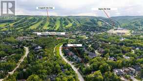 129 DAVOS DRIVE | The Blue Mountains Ontario | Slide Image Four