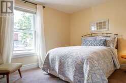 252 ALBERT STREET | Stratford Ontario | Slide Image Thirty-two