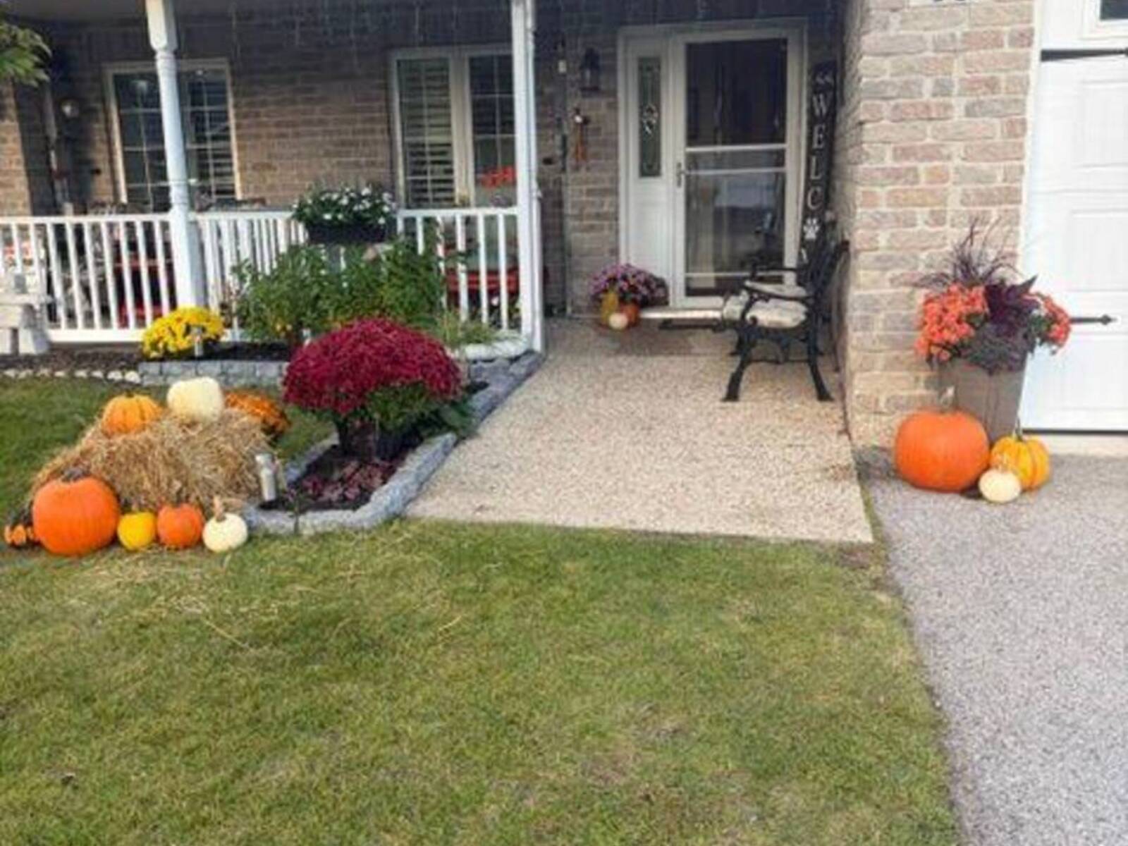 49 CLOVER CRESCENT, Wasaga Beach, Ontario L9Z 0G4