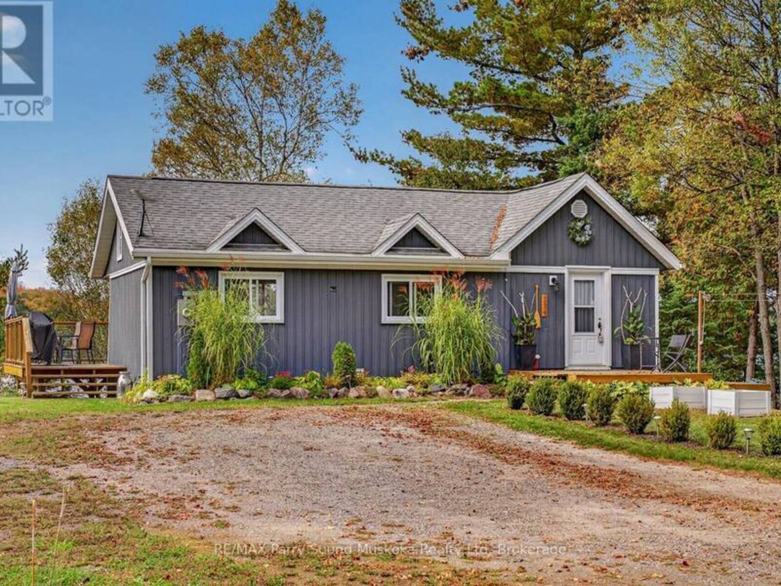 134 JOHNSTON ROAD, Magnetawan, Ontario P0A 1P0