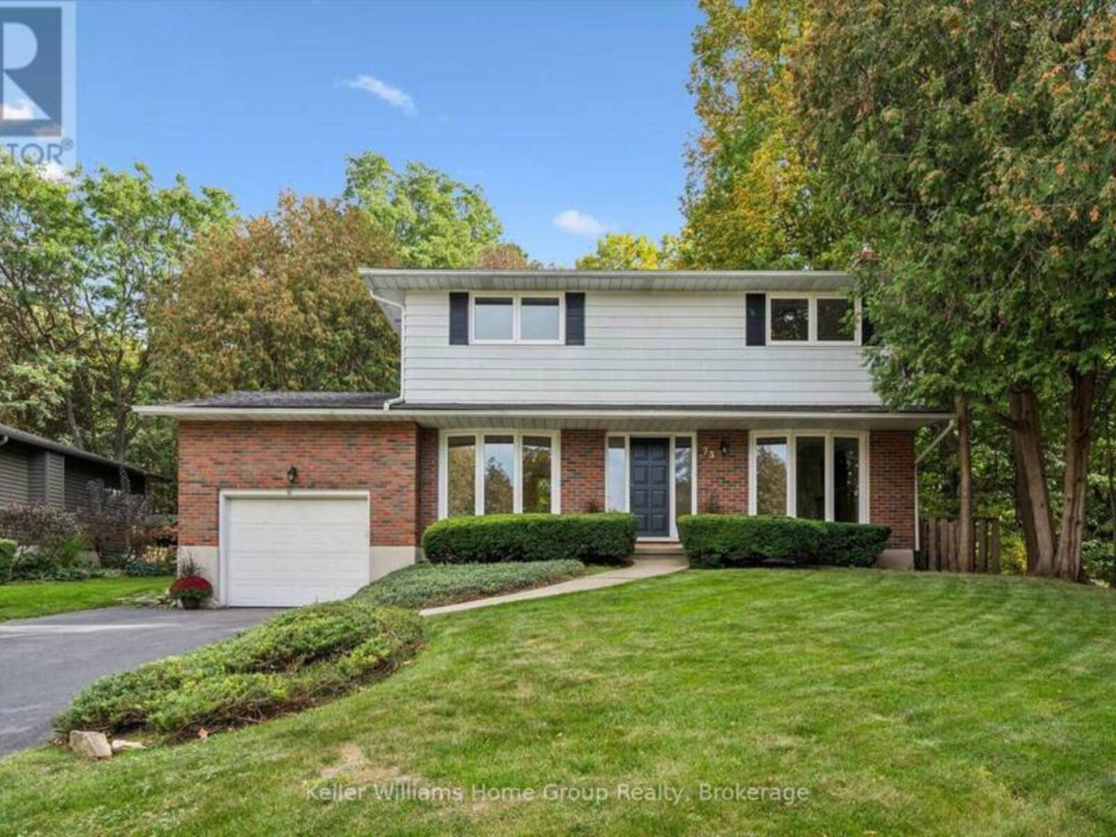 73 WATER STREET E, Elora, Ontario N0B 1S0