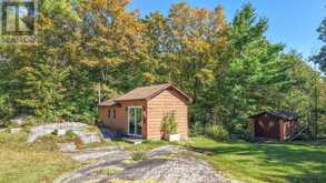 115 JONES ROAD | Gravenhurst Ontario | Slide Image Thirty