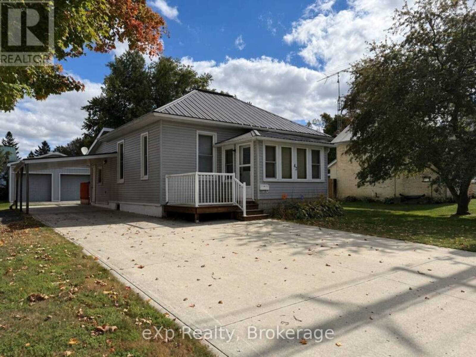 42 CLARINDA STREET S, South Bruce, Ontario N0G 2S0