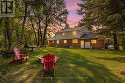 8 SEELEY COURT | Wasaga Beach Ontario | Slide Image Two