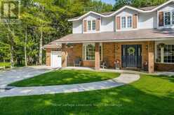 8 SEELEY COURT | Wasaga Beach Ontario | Slide Image Six