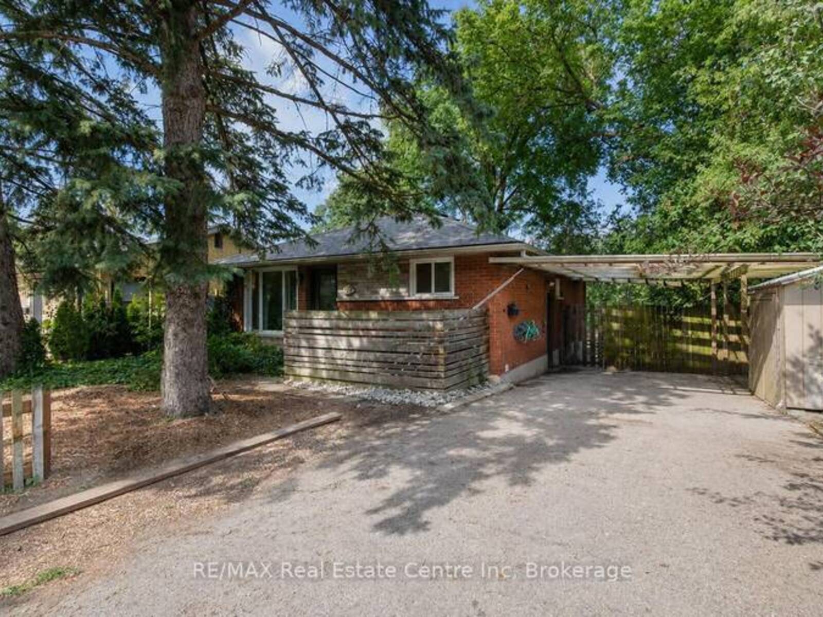 277 KATHLEEN STREET, Guelph, Ontario N1H 4Y7
