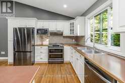 83 CROCUS DRIVE | Wasaga Beach Ontario | Slide Image Nine