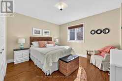 1 MOORE AVENUE | Tiny Ontario | Slide Image Seventeen